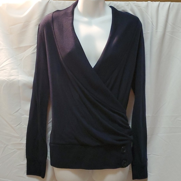 Very Low V-Neck Long Sleeve Top - Picture 1 of 3
